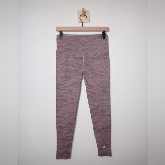 Gymshark Adapt Animal Zebra Purple and Pink Seamless Leggings - Picture 6 of 11